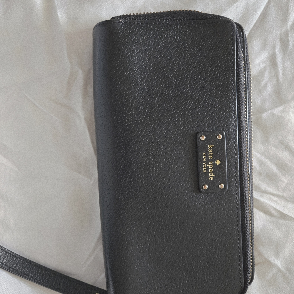 Kate Spade Black Leather Wallet